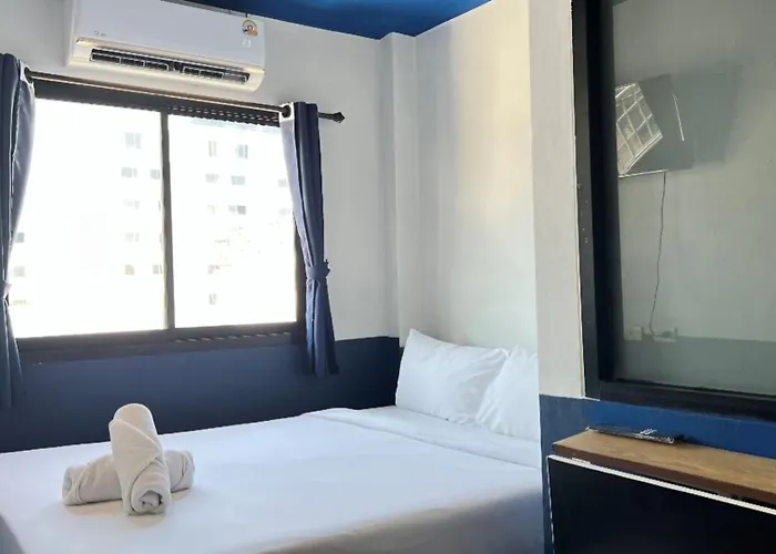 Fulfill Phuket - Sha Hostel
